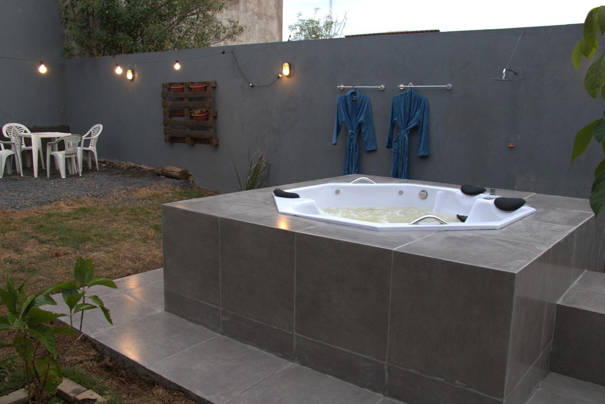 Casa Com Spa De Hidro Com Aquecedor A 700 Mts Do Centro Шапада-дус-Гимарайнс Экстерьер фото