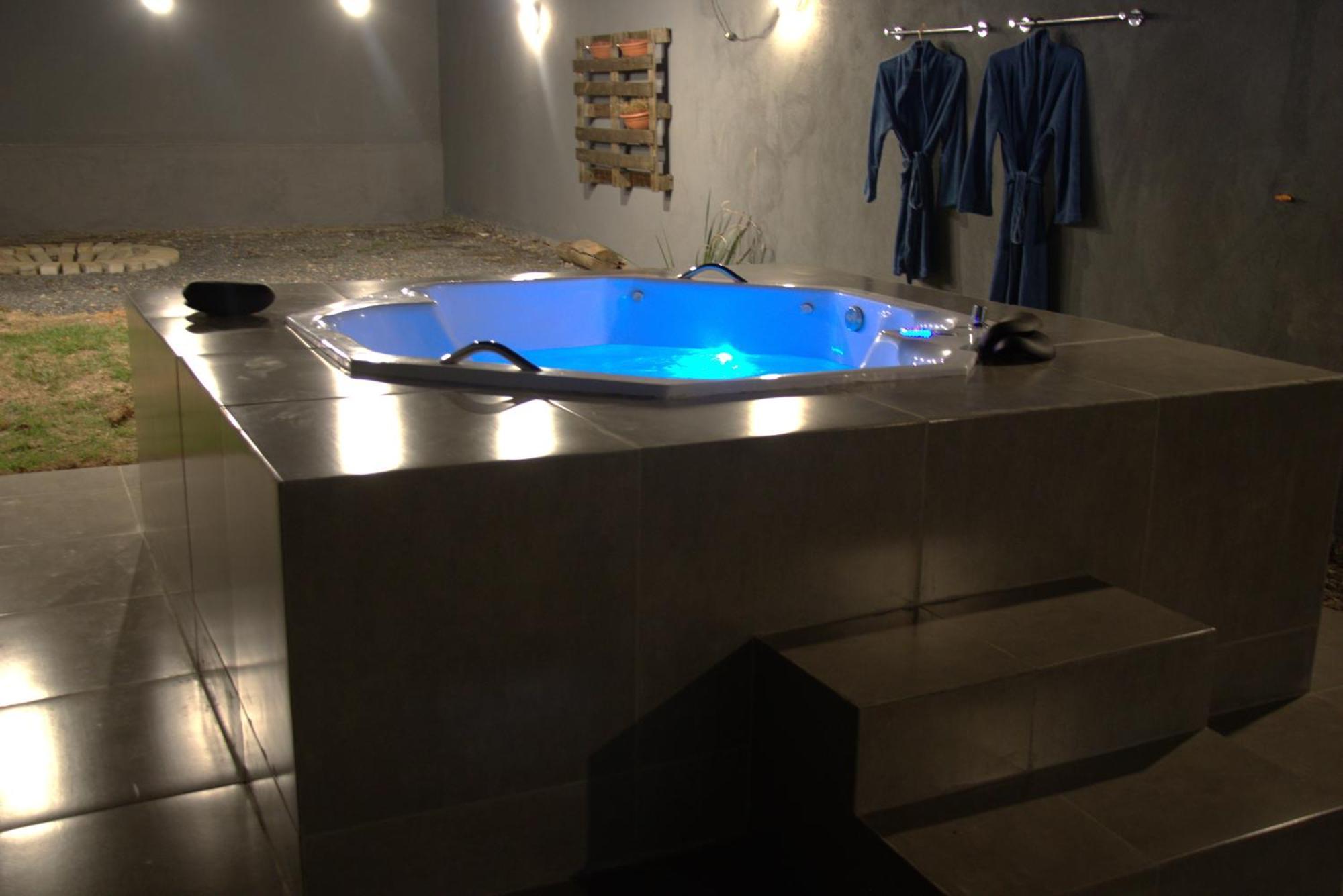 Casa Com Spa De Hidro Com Aquecedor A 700 Mts Do Centro Шапада-дус-Гимарайнс Экстерьер фото