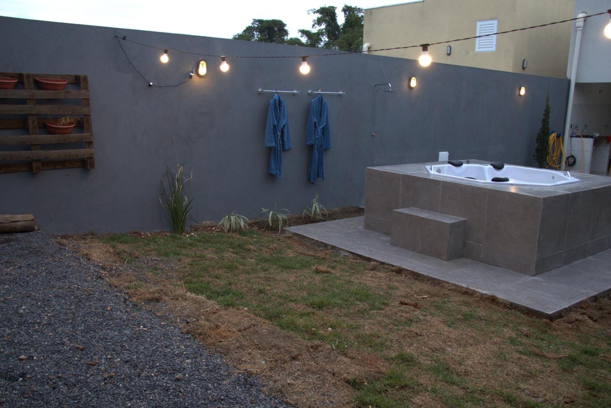 Casa Com Spa De Hidro Com Aquecedor A 700 Mts Do Centro Шапада-дус-Гимарайнс Экстерьер фото